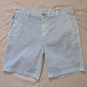 Vinyard Vines Men's Shorts size 32